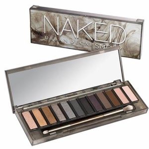 NAKED Smoky Eyeshadow Palette by Urban Decay